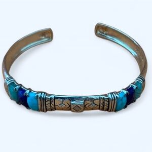 Silpada Sterling 925 Silver Beach House Amazonite
Howlite Cuff Bracelet